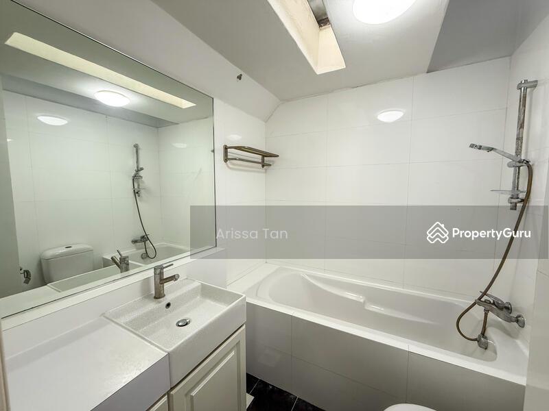 Terrace for Rent: Hume Avenue, D21, 596387