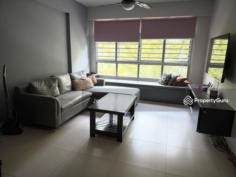 Prop-GPT: HDB Flat: D27 Yishun 431C Yishun Avenue 1