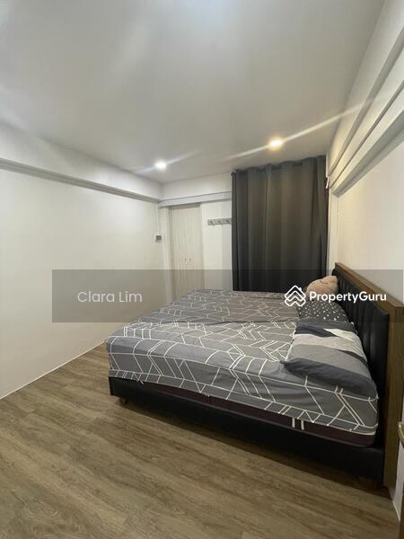 738 Yishun Street 72