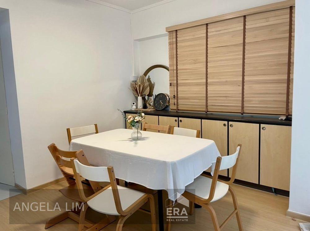 Prop-GPT: HDB - 2 room: D14  9 Pine Close