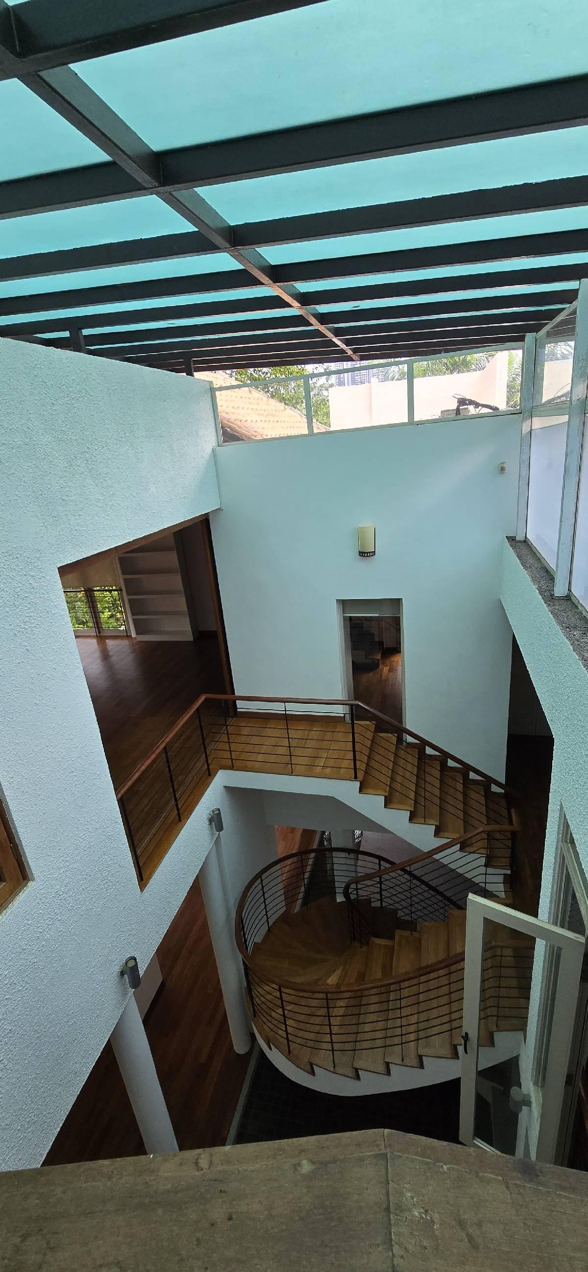 Super CHEAP bungalow to rent at  sunset place  Detached House For Rent, $20,000, 5 Bed 5 Bath 10,000 sqft $2.57 psf