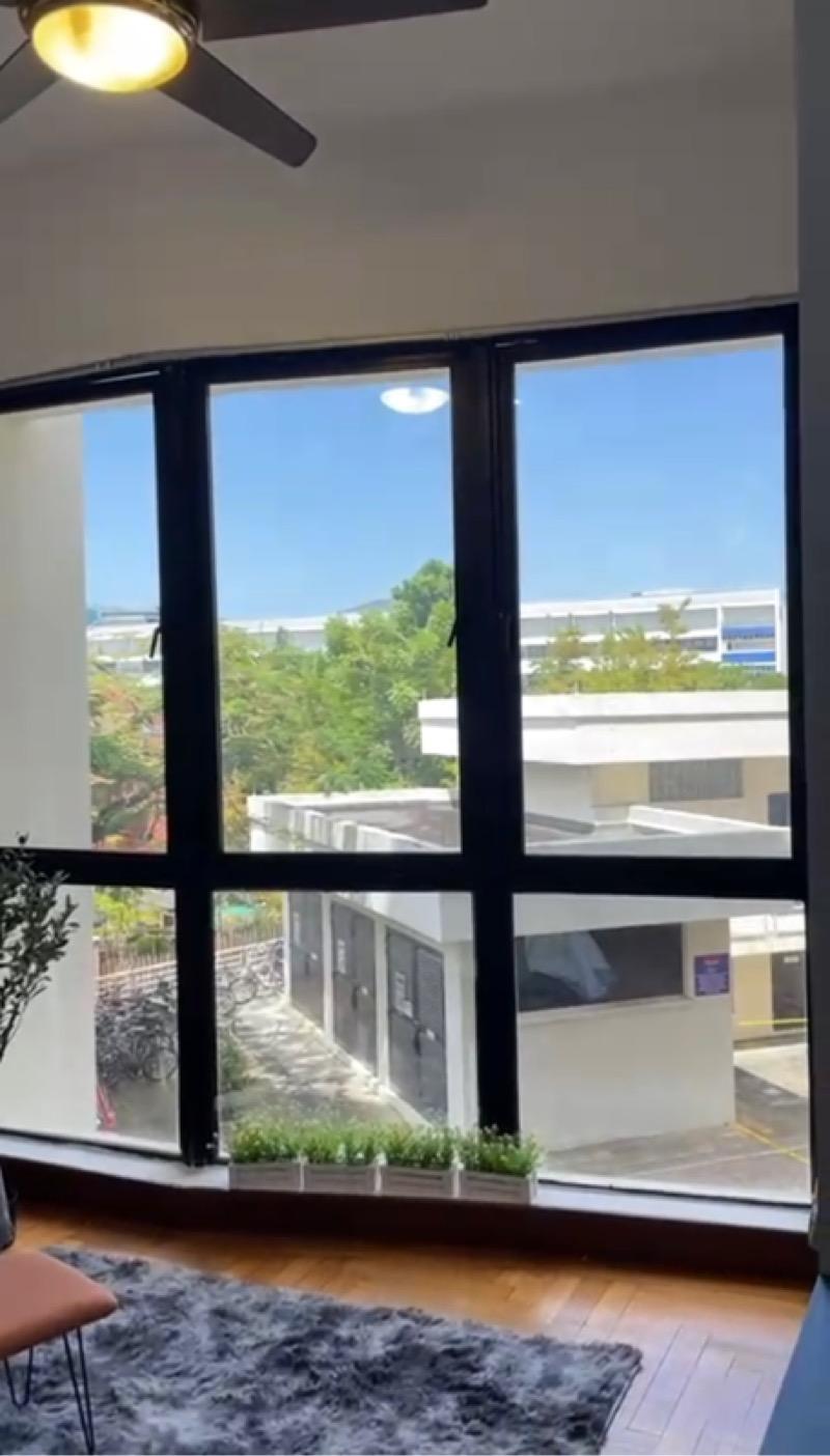 Eastpoint Green Condominium Room Rental, $1,788, 1 Bed 1 Bath 160 sqft $11.18 psf