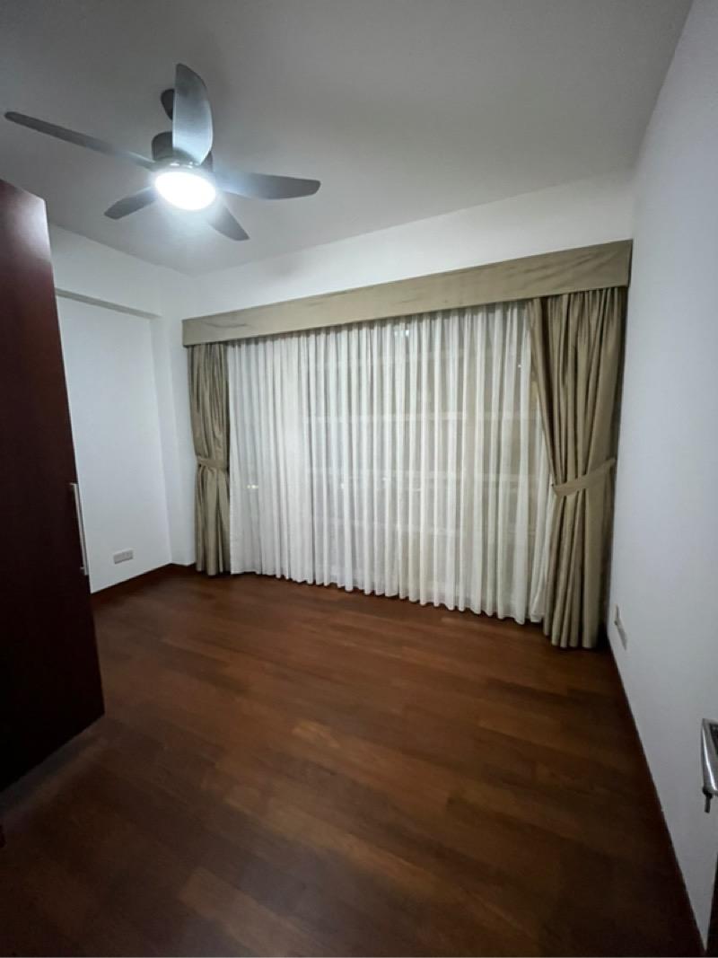 Condominium for Rent: Cairnhill, D09, 228153