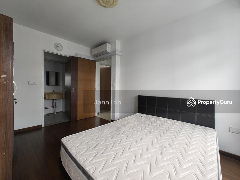 Prop-GPT: HDB Flat: D28 Seletar 407A Fernvale Road