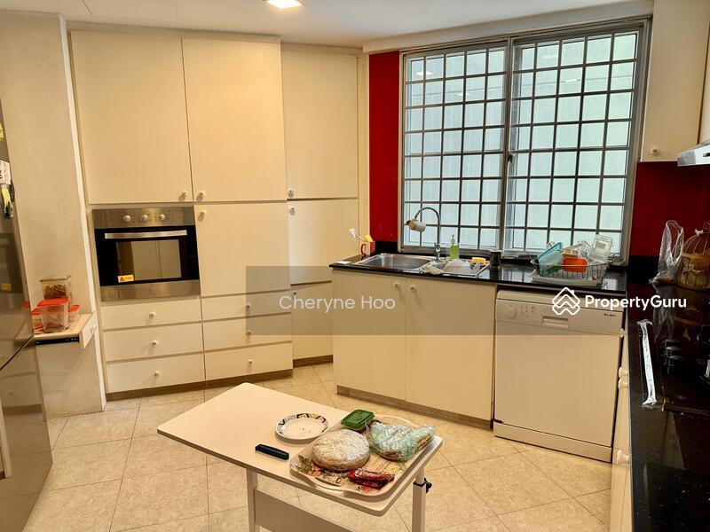 Condominium for Rent: Pasir Ris, D18, 519559