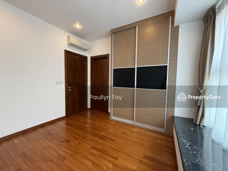 Condominium - Cluster House for Rent: Holland, D10, 275764