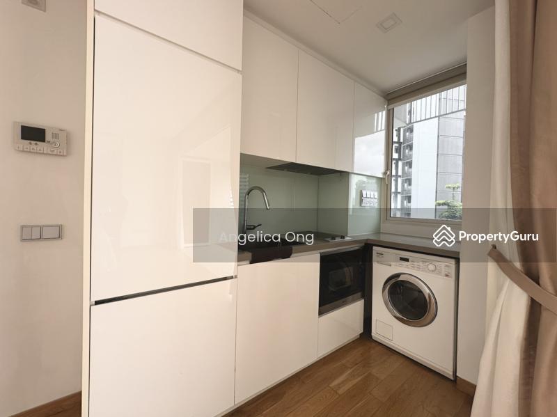 Condominium for Rent: Cairnhill, D09, 229789