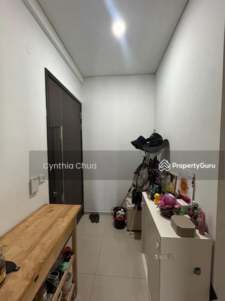 Prop-GPT: Apartment: D09 Oxley Oxley Edge