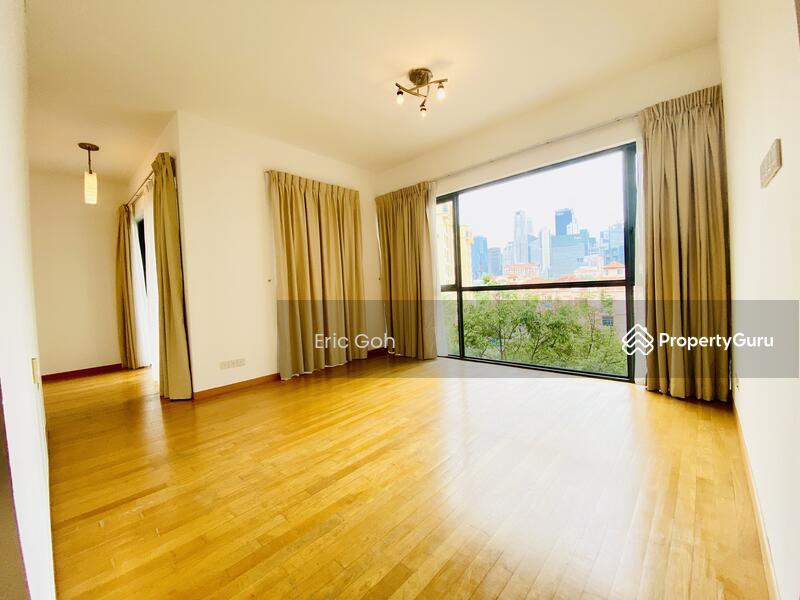 Prop-GPT: Apartment: D09  The Pier at Robertson