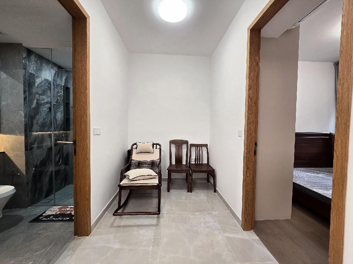 Penrose Condominium For Rent, $3,680, 2 Bed 2 Bath 797 sqft $4.62 psf