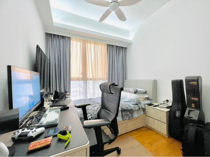 Seaside Residences Apartment For Rent, $9,500, 4 Bed 4 Bath 1,485 sqft $6.40 psf