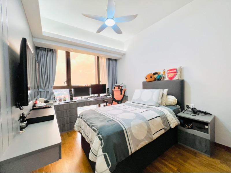 Seaside Residences Apartment For Rent, $9,500, 4 Bed 4 Bath 1,485 sqft $6.40 psf