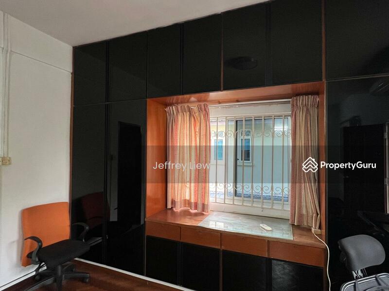 Semi-Detached for Rent: D21, 599277
