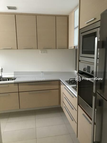 Condominium for Rent: Cairnhill, D09, 228457
