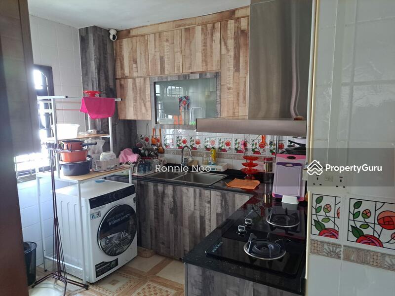 HDB Flat for Rent: D23, 670651