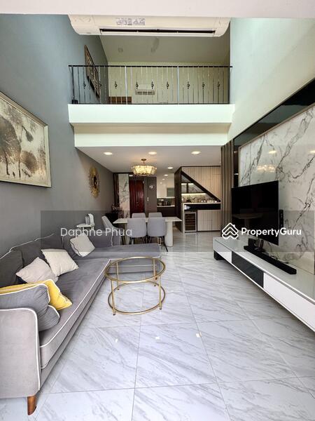 Prop-GPT: Condominium: D28 Seletar Seletar Springs Condominium