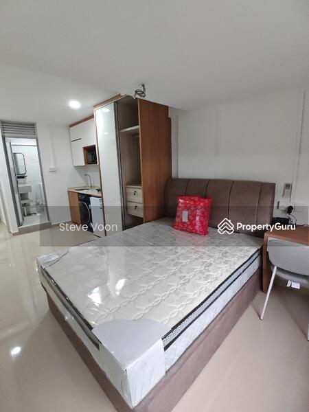 Prop-GPT: HDB Flat: D16 Bedok 213 Bedok North Street 1
