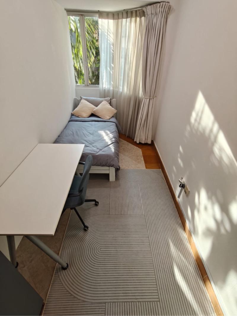 Emerald Garden Condominium Room Rental, $1,399, 1 Bed 1 Bath 150 sqft $9.33 psf