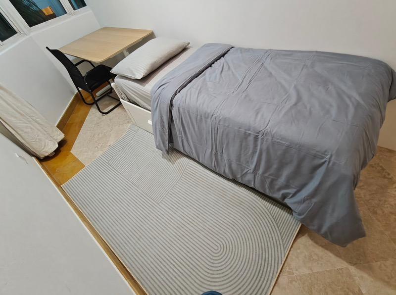 Emerald Garden Condominium Room Rental, $1,399, 1 Bed 1 Bath 150 sqft $9.33 psf