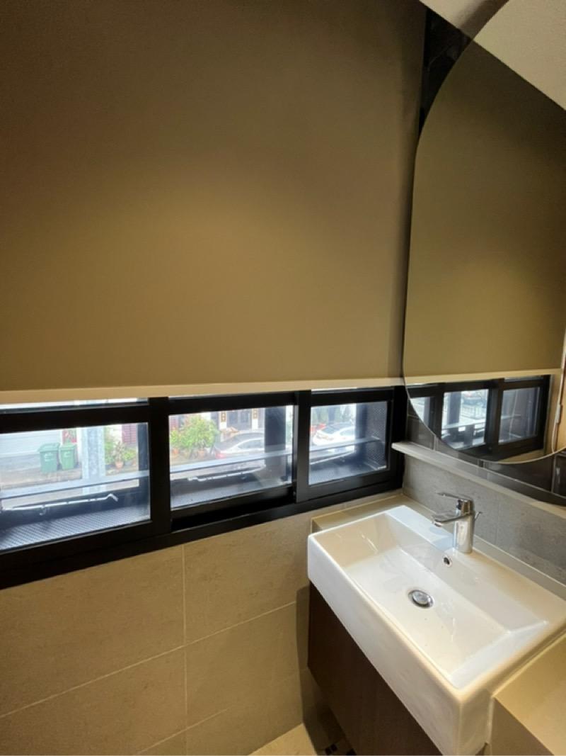 1953 Apartment Room Rental, $2,100, 1 Bed 1 Bath 200 sqft $10.50 psf