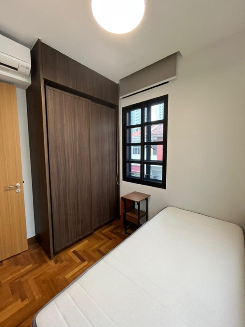 1953 Apartment Room Rental, $2,100, 1 Bed 1 Bath 200 sqft $10.50 psf