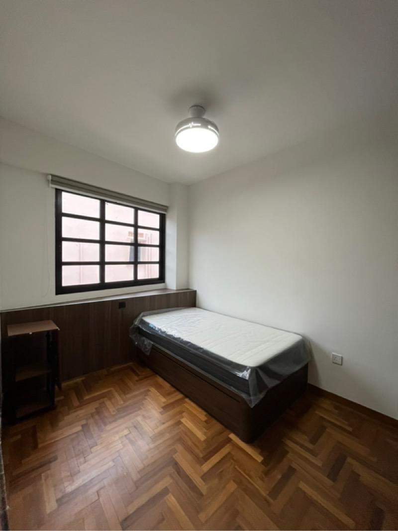 1953 Apartment Room Rental, $2,100, 1 Bed 1 Bath 200 sqft $10.50 psf