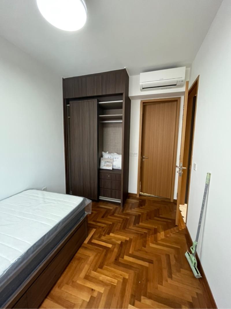 1953 Apartment Room Rental, $2,100, 1 Bed 1 Bath 200 sqft $10.50 psf
