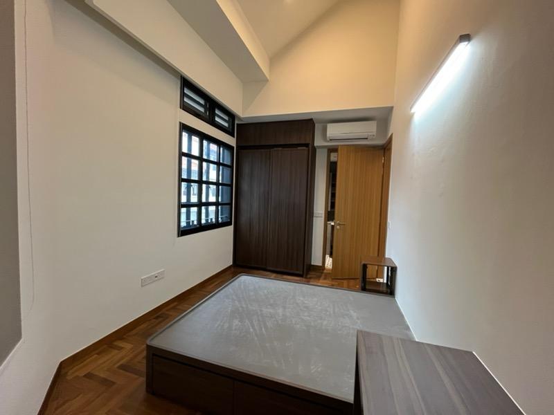 1953 Apartment Room Rental, $2,100, 1 Bed 1 Bath 200 sqft $10.50 psf
