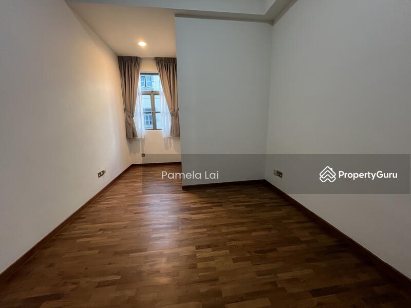 Condominium for Rent: D21, 598326