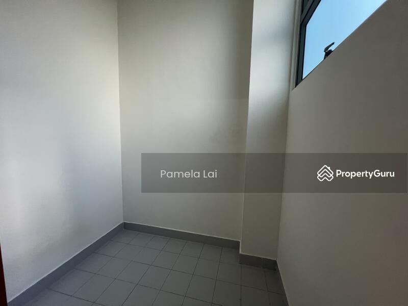 Condominium for Rent: D21, 598326