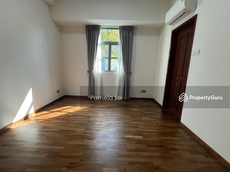 Condominium for Rent: D21, 598326