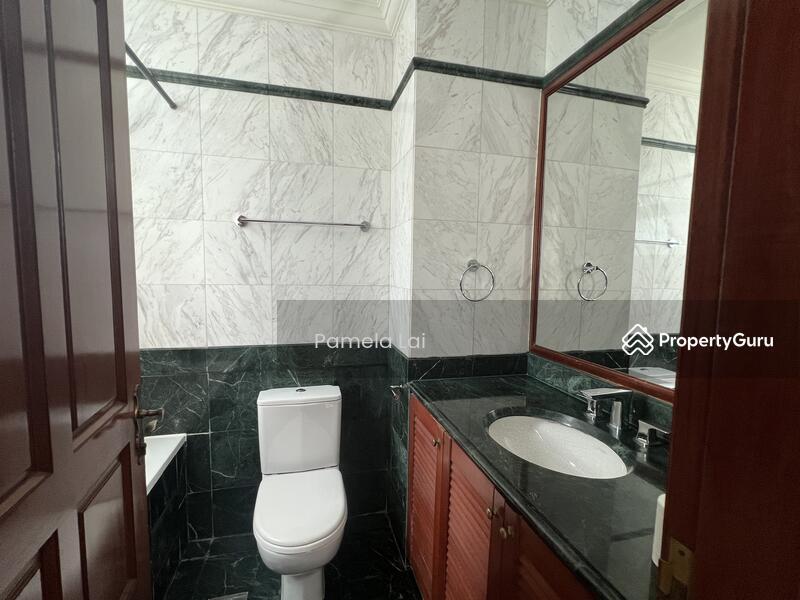 Condominium for Rent: D21, 598326