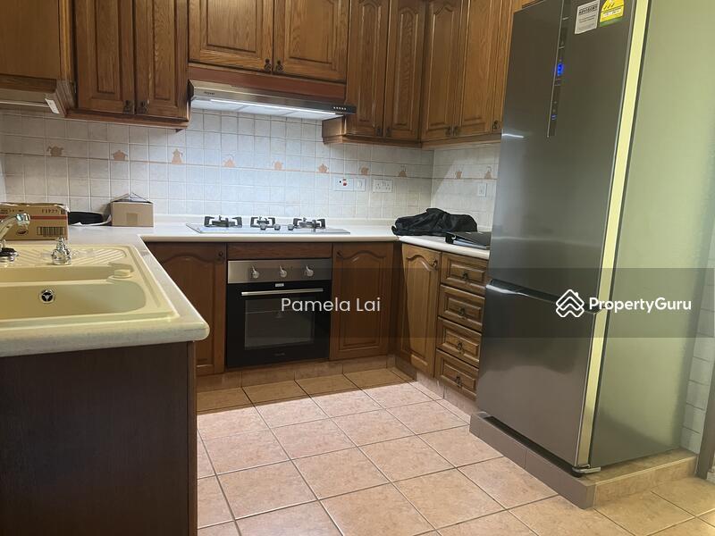 Condominium for Rent: D21, 598326