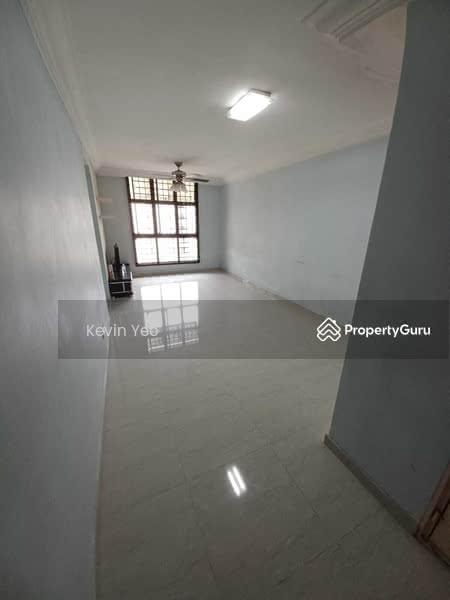 HDB Flat for Rent: Sembawang, D27, 751341
