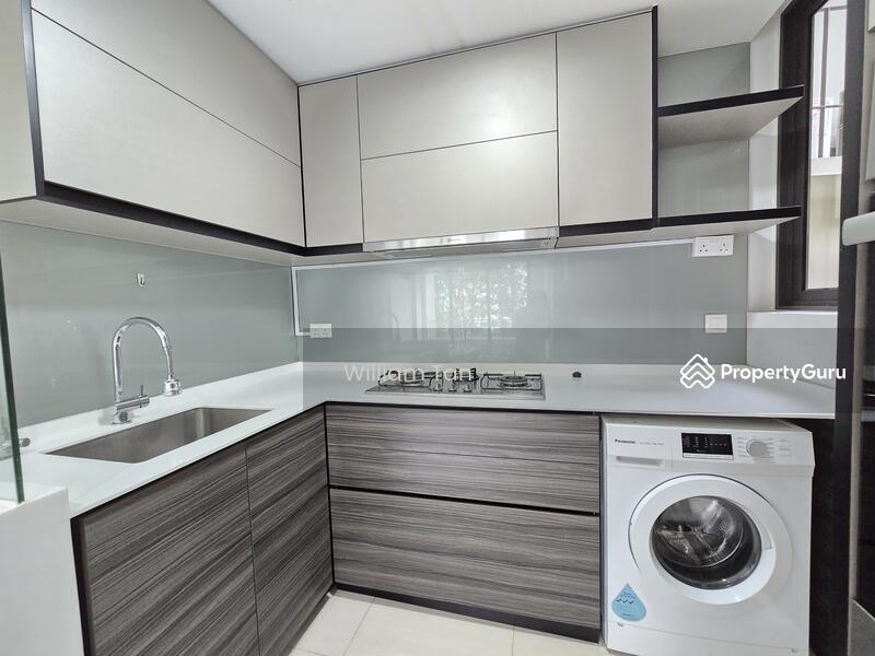 Condominium for Rent: Pasir Ris, D18, 518133