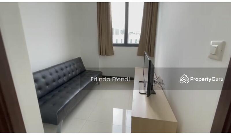 Prop-GPT: Condominium: D19  Spazio @ Kovan