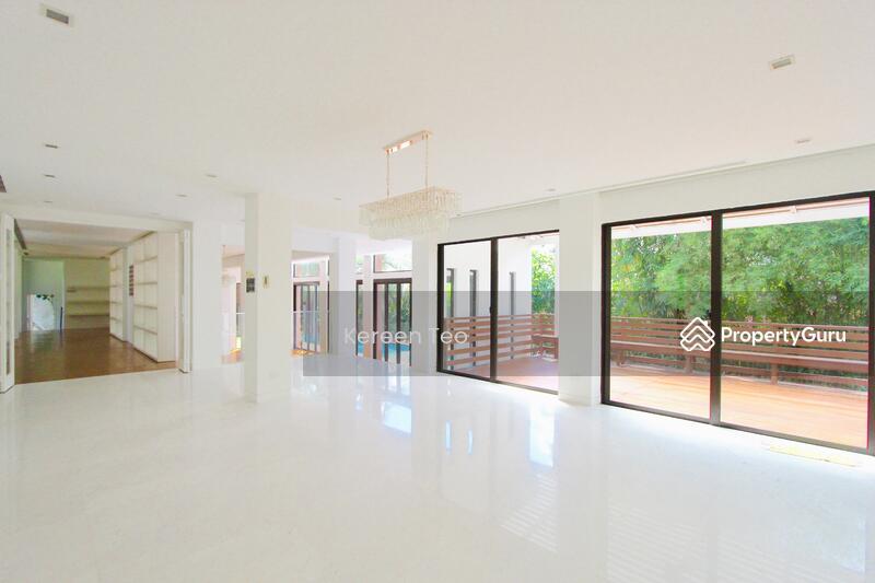 Prop-GPT: Bungalow - Good Class: D10 Ardmore Modern Cluny Park GCB (6 bedroom ensuite bedrooms)