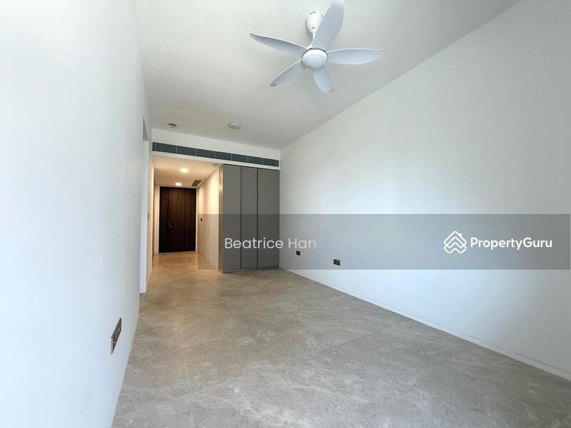 Condominium for Rent: D04, 097991