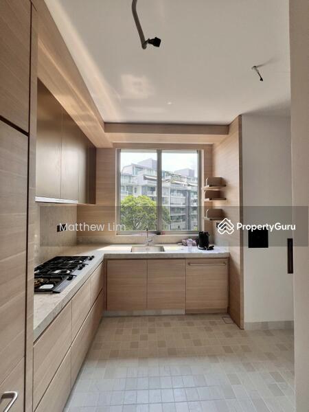 15 Holland Hill