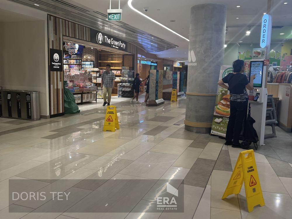 Shop Space (Mall) for Rent: Kitchener Road, D08, 208539