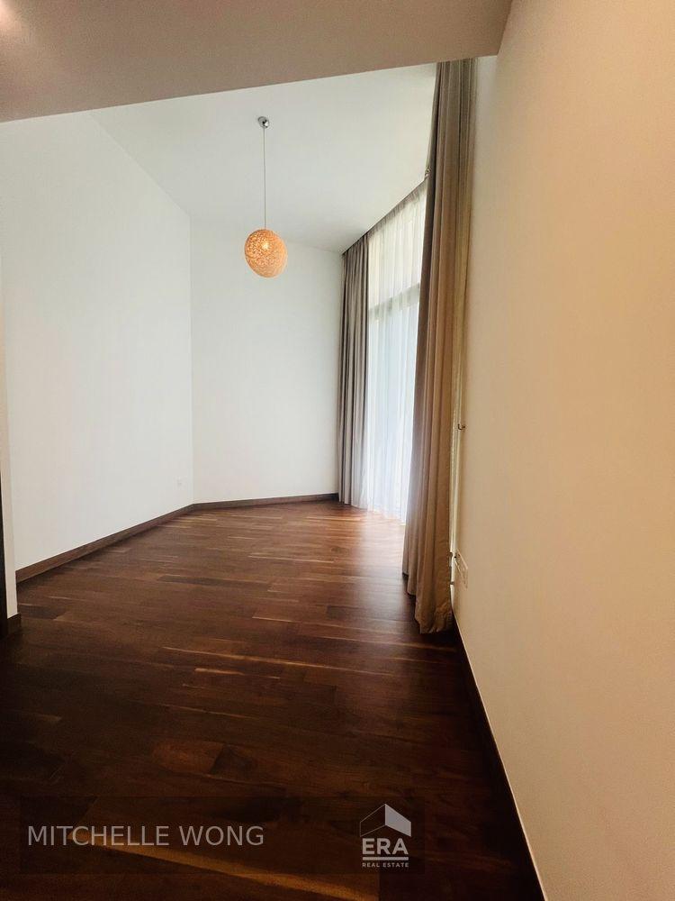 Beautiful Greenery Patio Unit Ready to Rent at Gramercy Park, Must See
