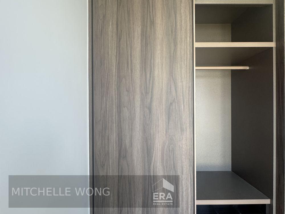 Prop-GPT: Condominium: D10 Balmoral Juniper Hill