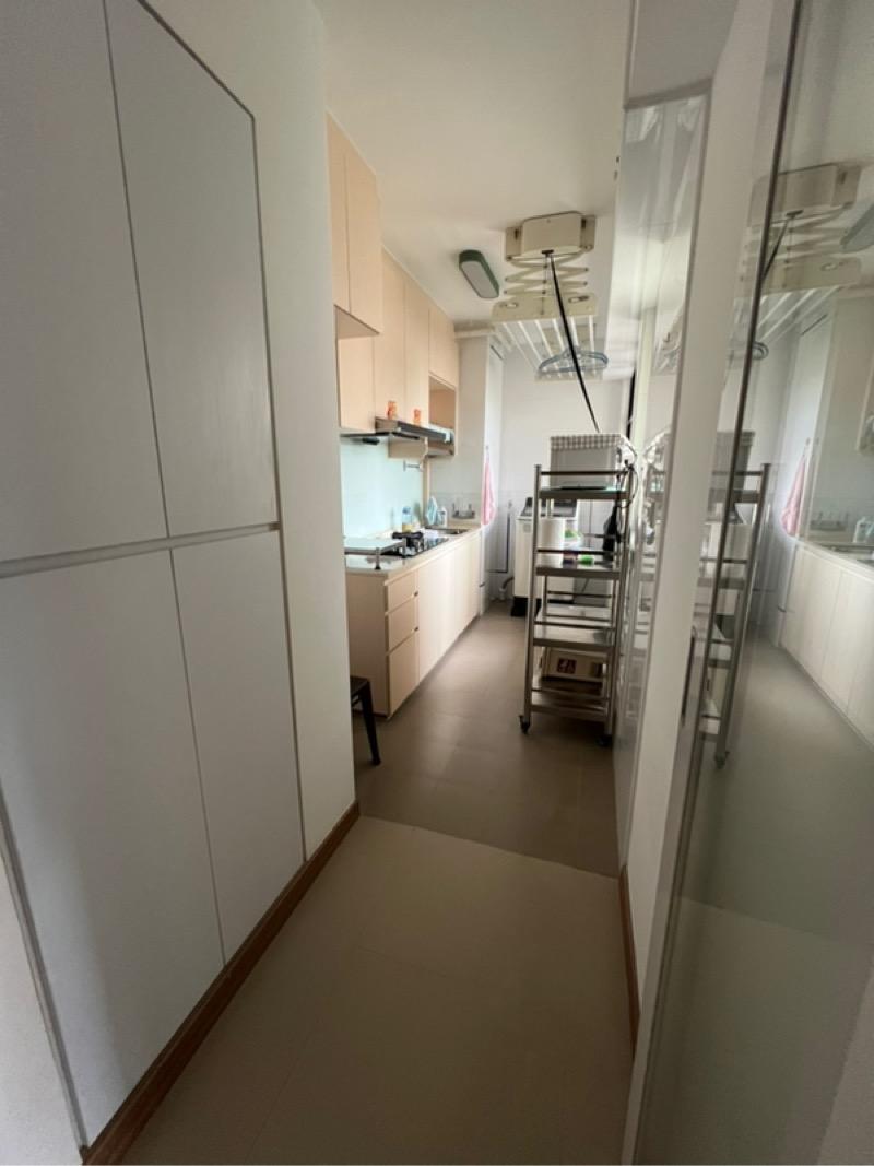464B Bukit Batok West Avenue 8 HDB Apartment For Rent, $2,800, 1 Bed 1 Bath 516 sqft $5.43 psf