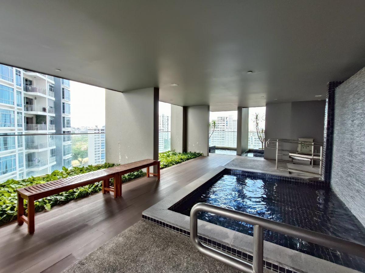 Regent Residences Condominium Room Rental, $1,450, 1 Bed 1 Bath 90 sqft $16.11 psf