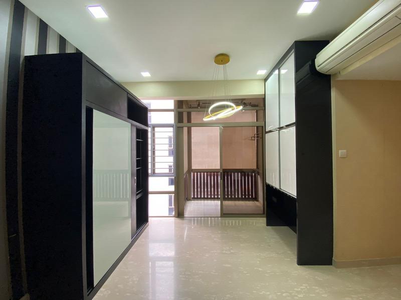 Sunville Apartment For Rent, $5,000, 3 Bed 3 Bath 1,173 sqft $4.26 psf