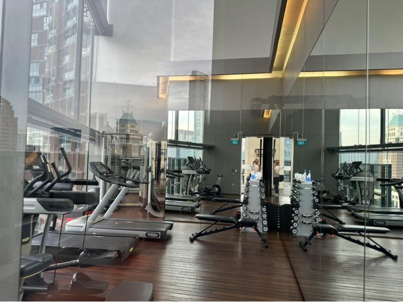OUE Twin Peaks Condominium For Rent, $4,600, 1 Bed 1 Bath 571 sqft $8.06 psf