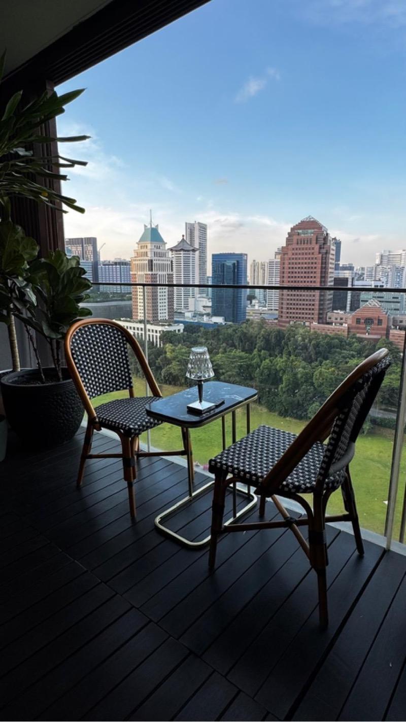 OUE Twin Peaks Condominium For Rent, $4,600, 1 Bed 1 Bath 571 sqft $8.06 psf