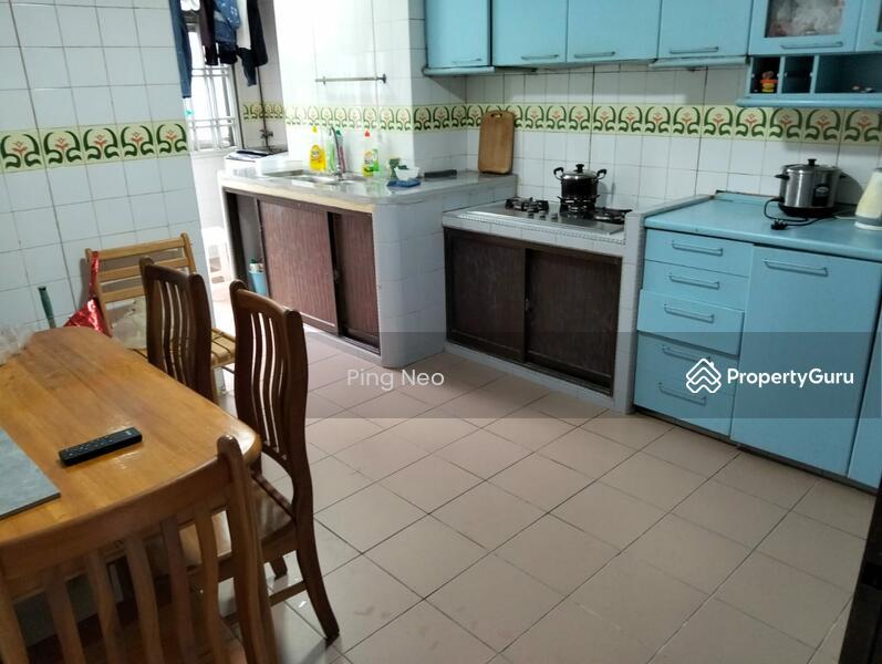 729 Jurong West Avenue 5