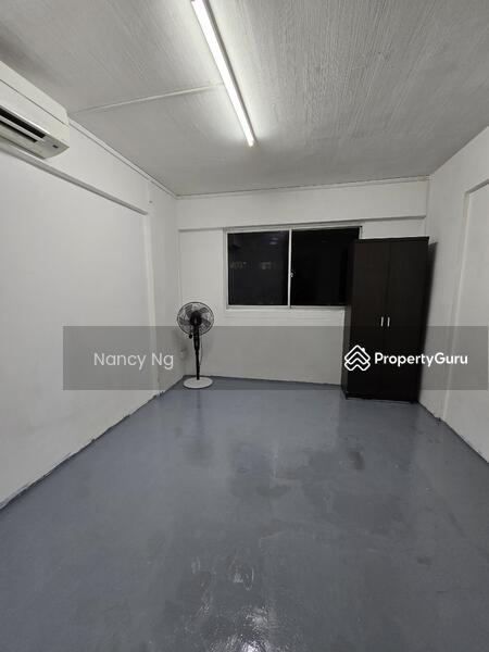 664 Yishun Avenue 4