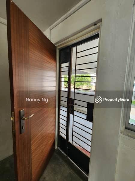 664 Yishun Avenue 4